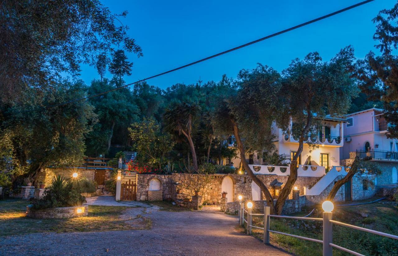 Villa Jezz Лакка Экстерьер фото
